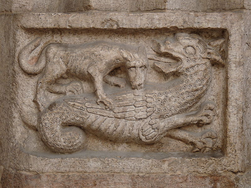 traditional celtic dragon