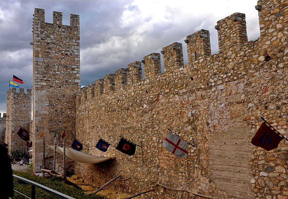 Военный лагерь campamento