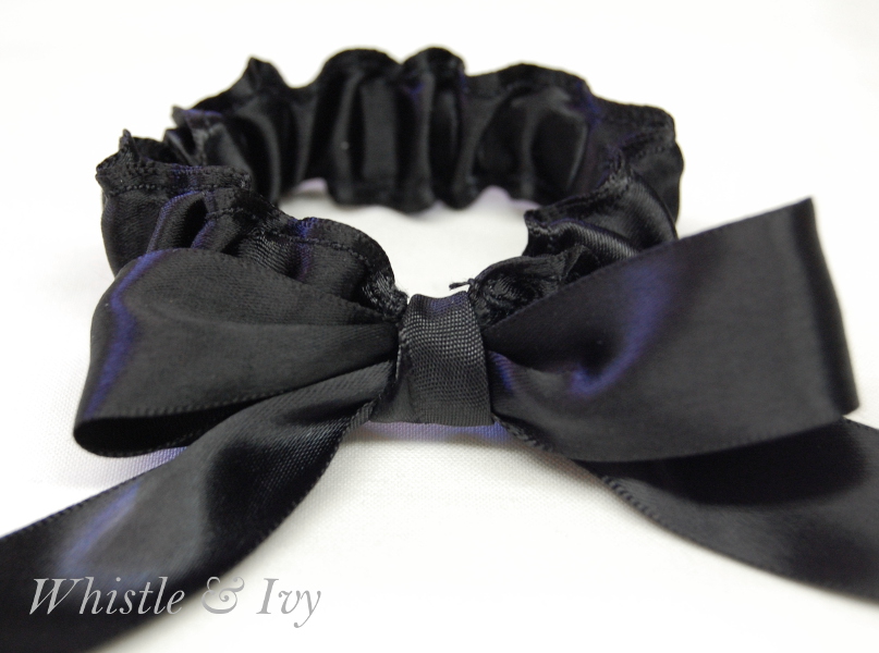 Simple Elastic Hair Ribbon Whistle and Ivy