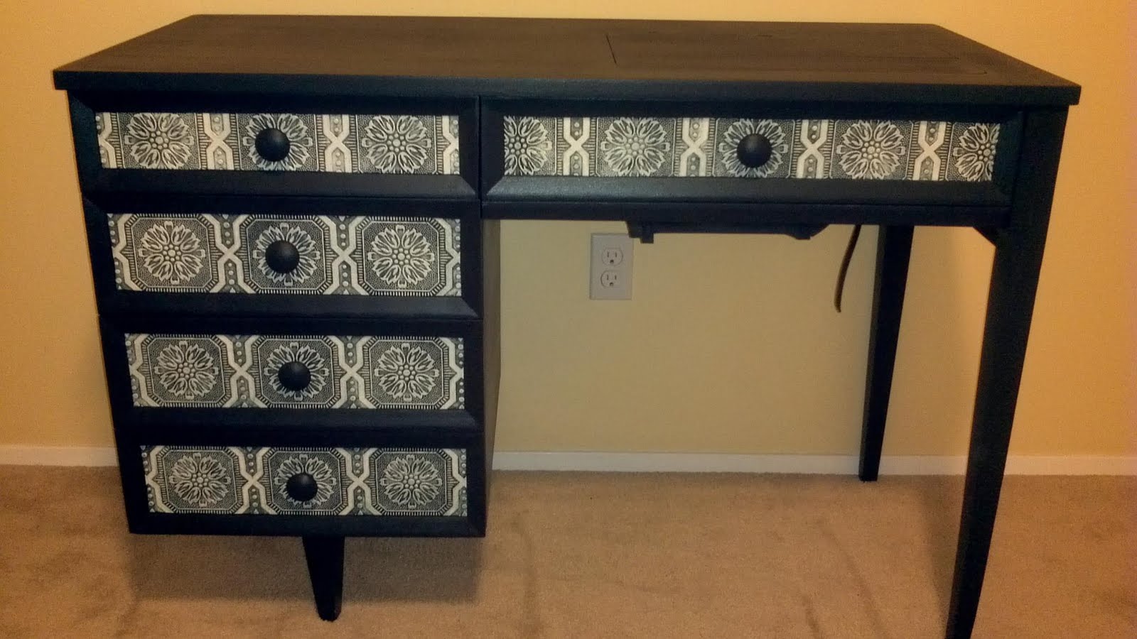 Feature Friday Refinished Desk All Things Thrifty