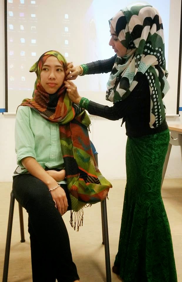 hijab Stylist