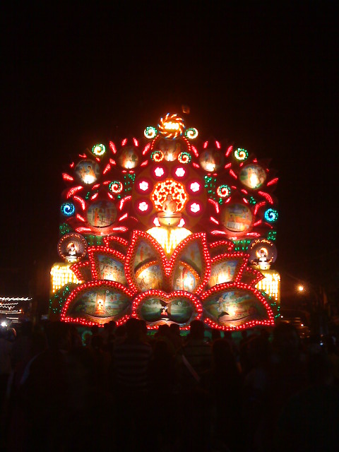 Vesak Pandals