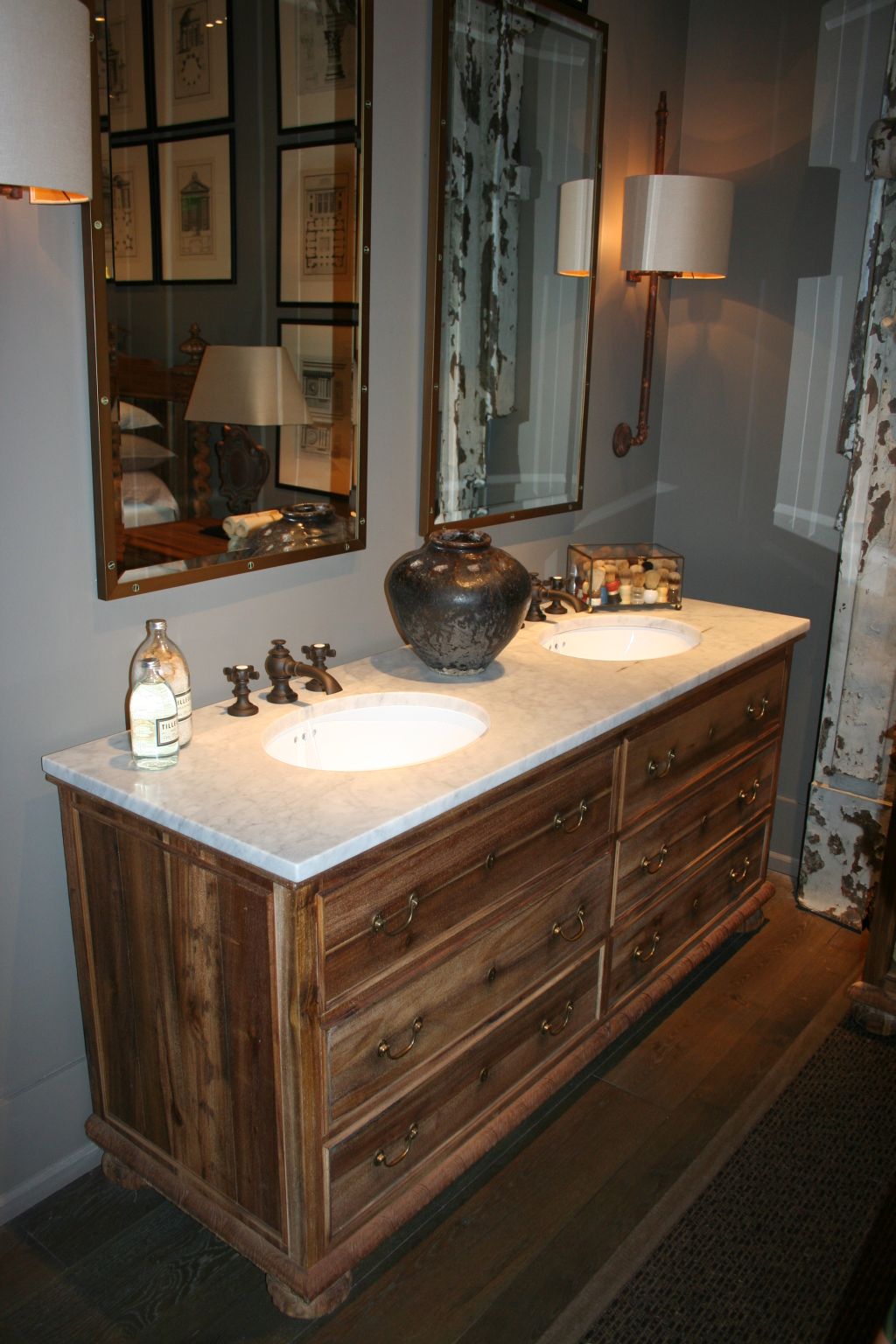 Diana Mulder Restoration Hardware Los Angeles Store