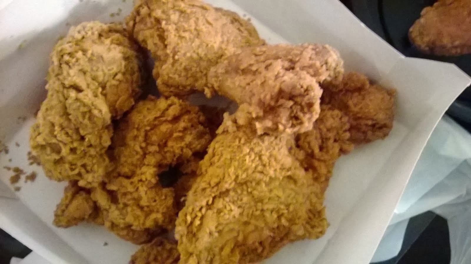 FRIED CHICKEN LIPS Popeyes