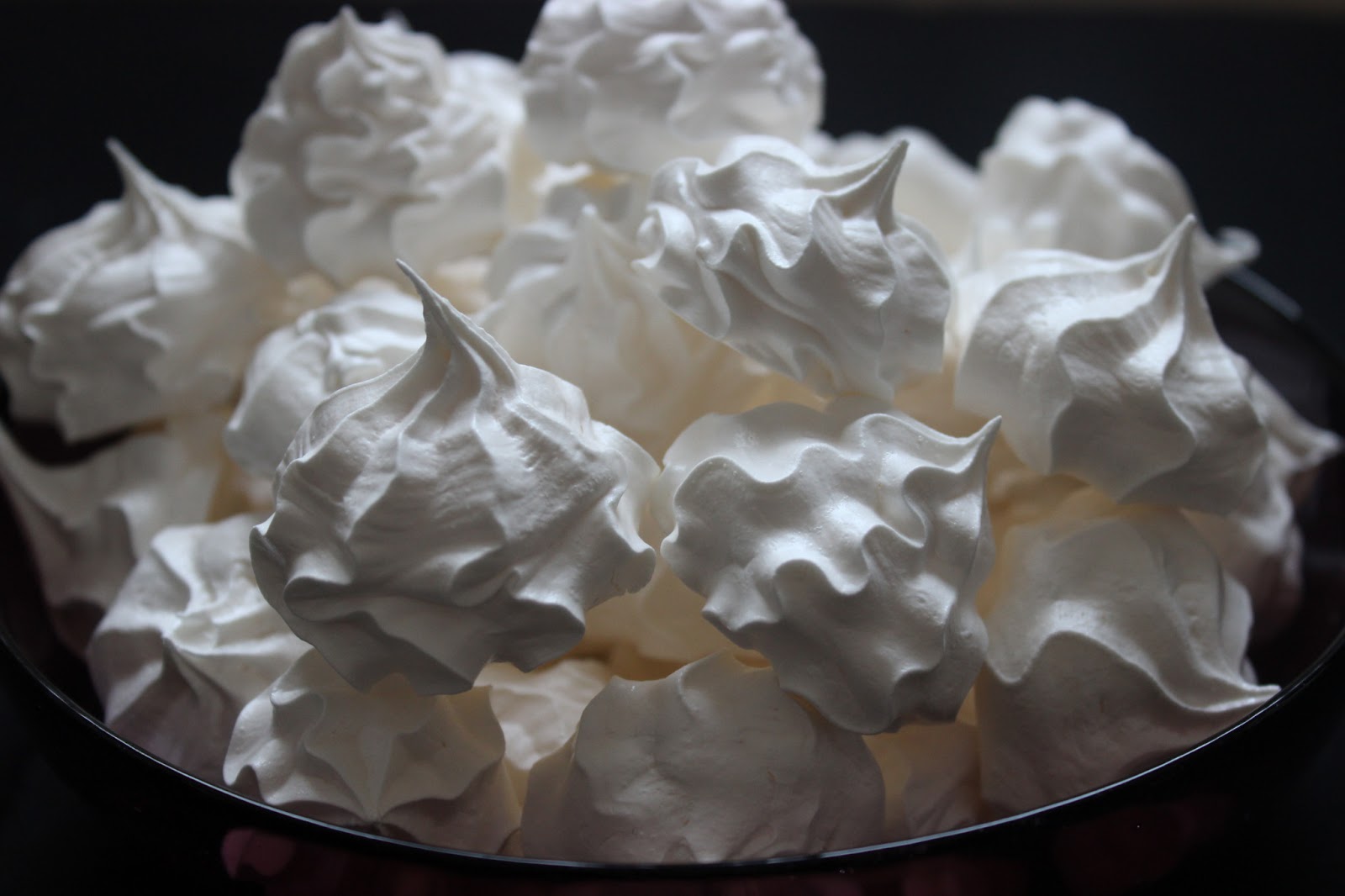Les tribulations d'une gourmande ******** Meringues au cookingchef