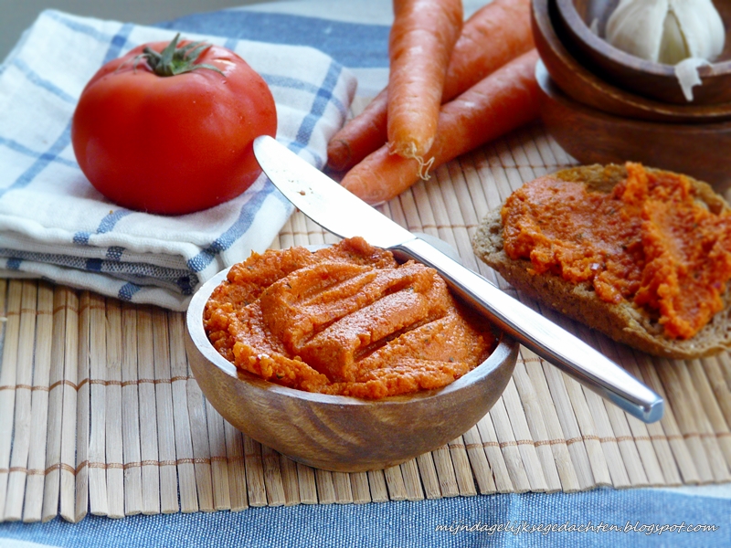 mijn dagelijkse gedachten Spicy Carrot Dip / Пряный Морковный Дип
