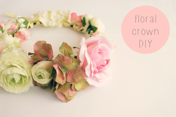 DIY  How to Make a Flower Crown (Real Flowers!) 