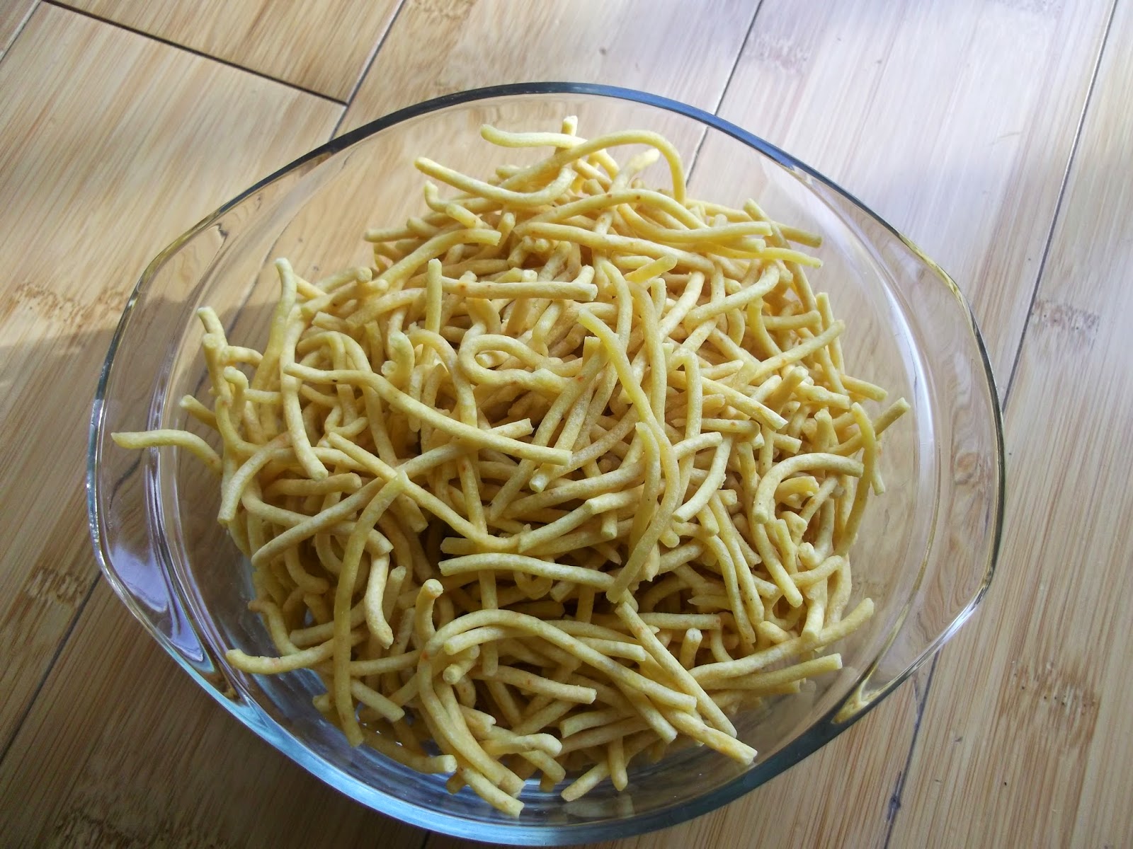 HCF Tikkhi Sev Spicy Chickpea Flour Noodles