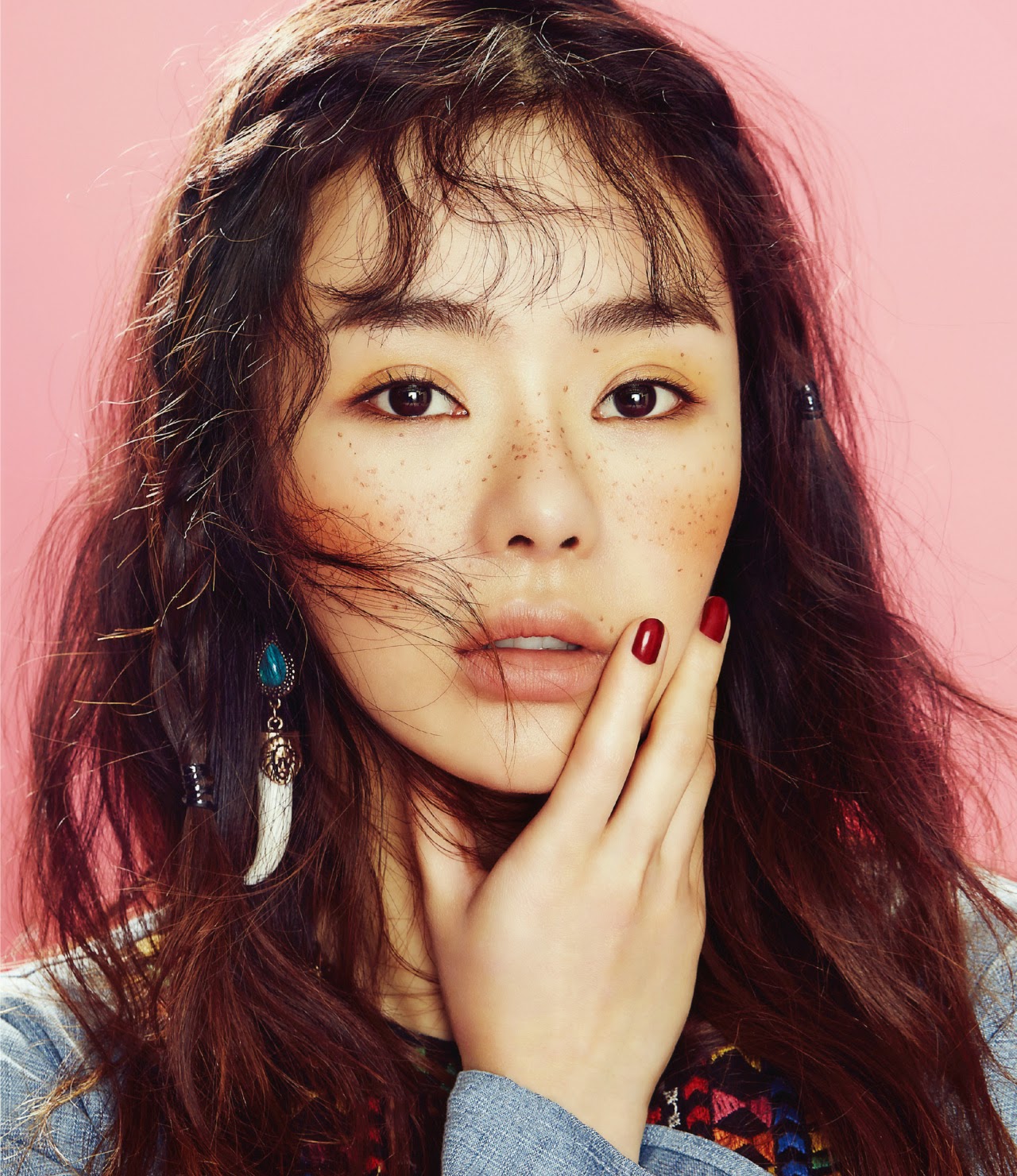 Seo Woo - Sure April 2015: Daily Korean ShowBiz News