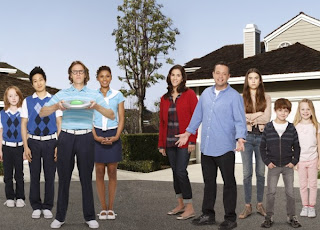 The Neighbors S01E20 Season 1 Episode 20 Sing Like a Larry Bird