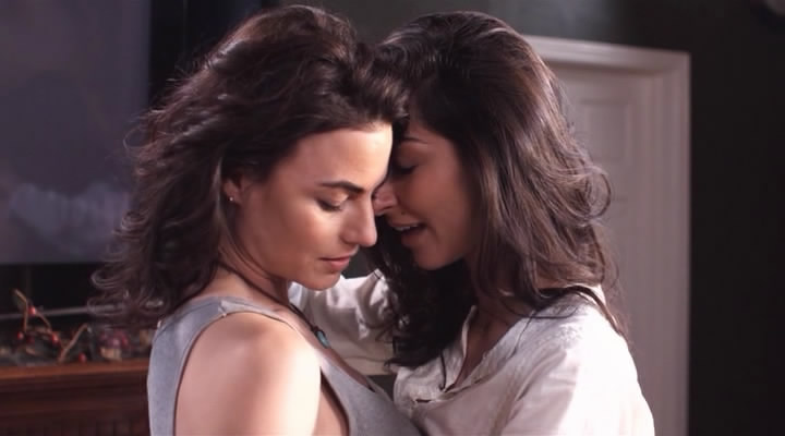 Elena Undone Pictures