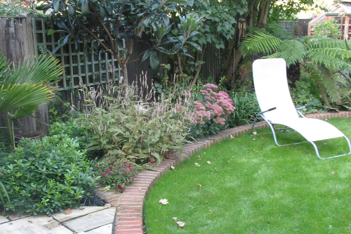 IN LOVE WITH BEAUTY: First Choice for Garden Design in London - The