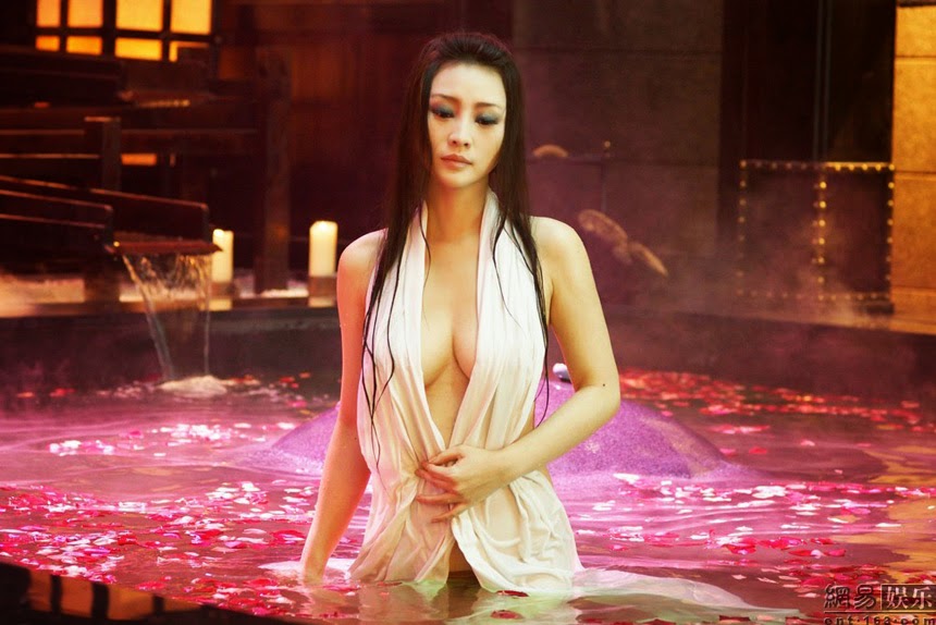 Yan Yan Chinese Nude Model
