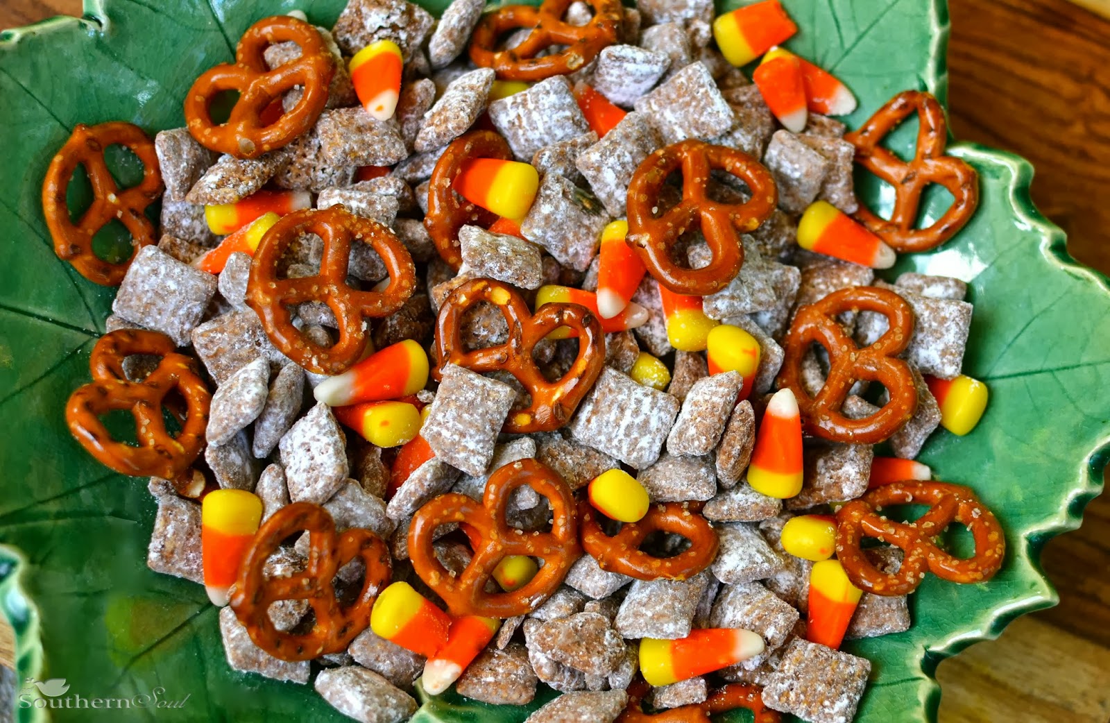 Candy Corn Snack Mix A Southern Soul