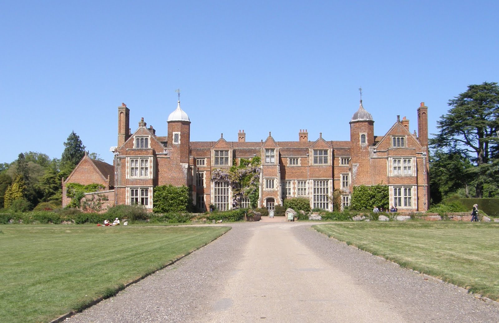 Elizabethan Manor House