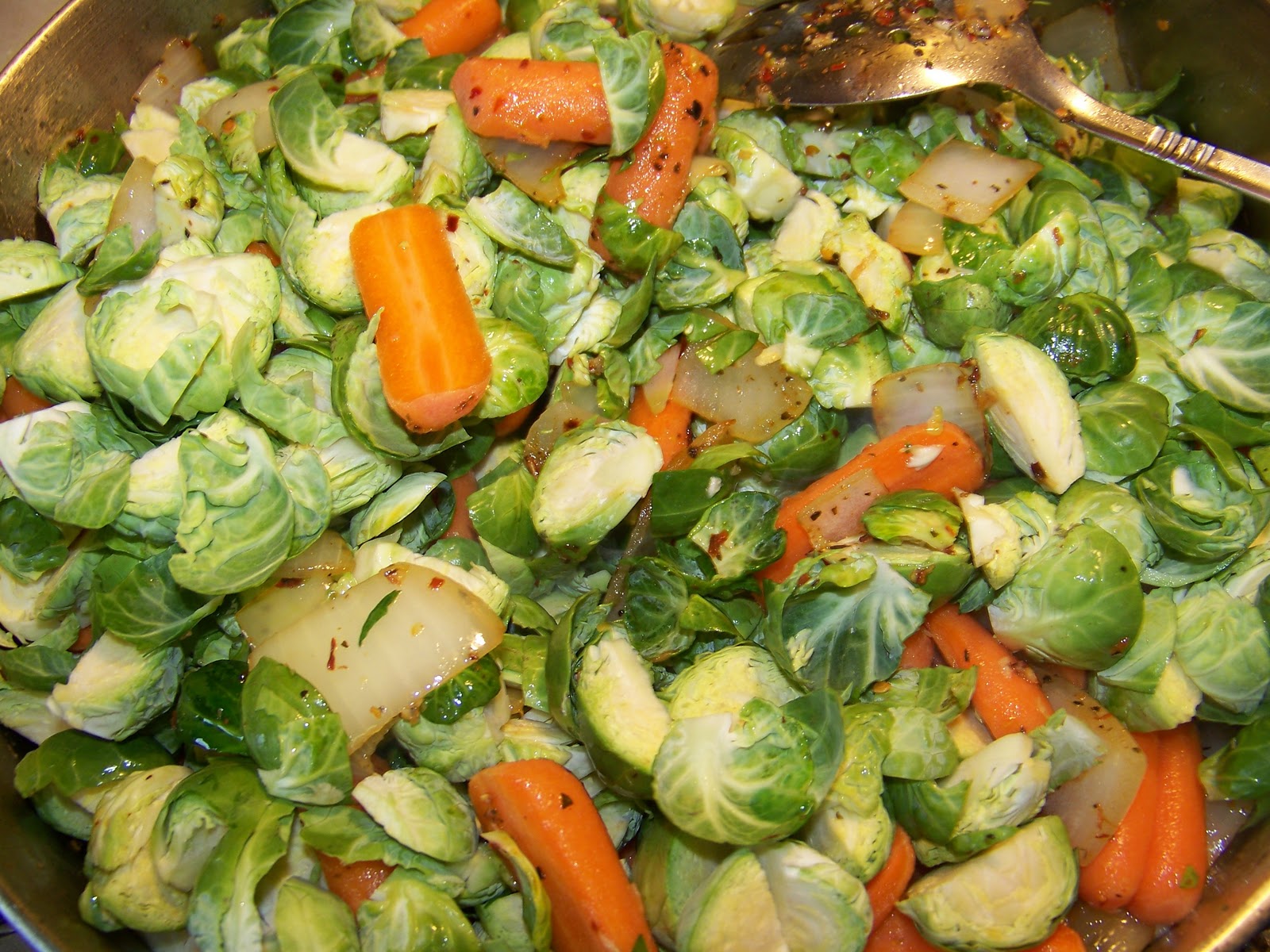 Kitchen Simmer Brussel Sprouts and Carrots with Bacon