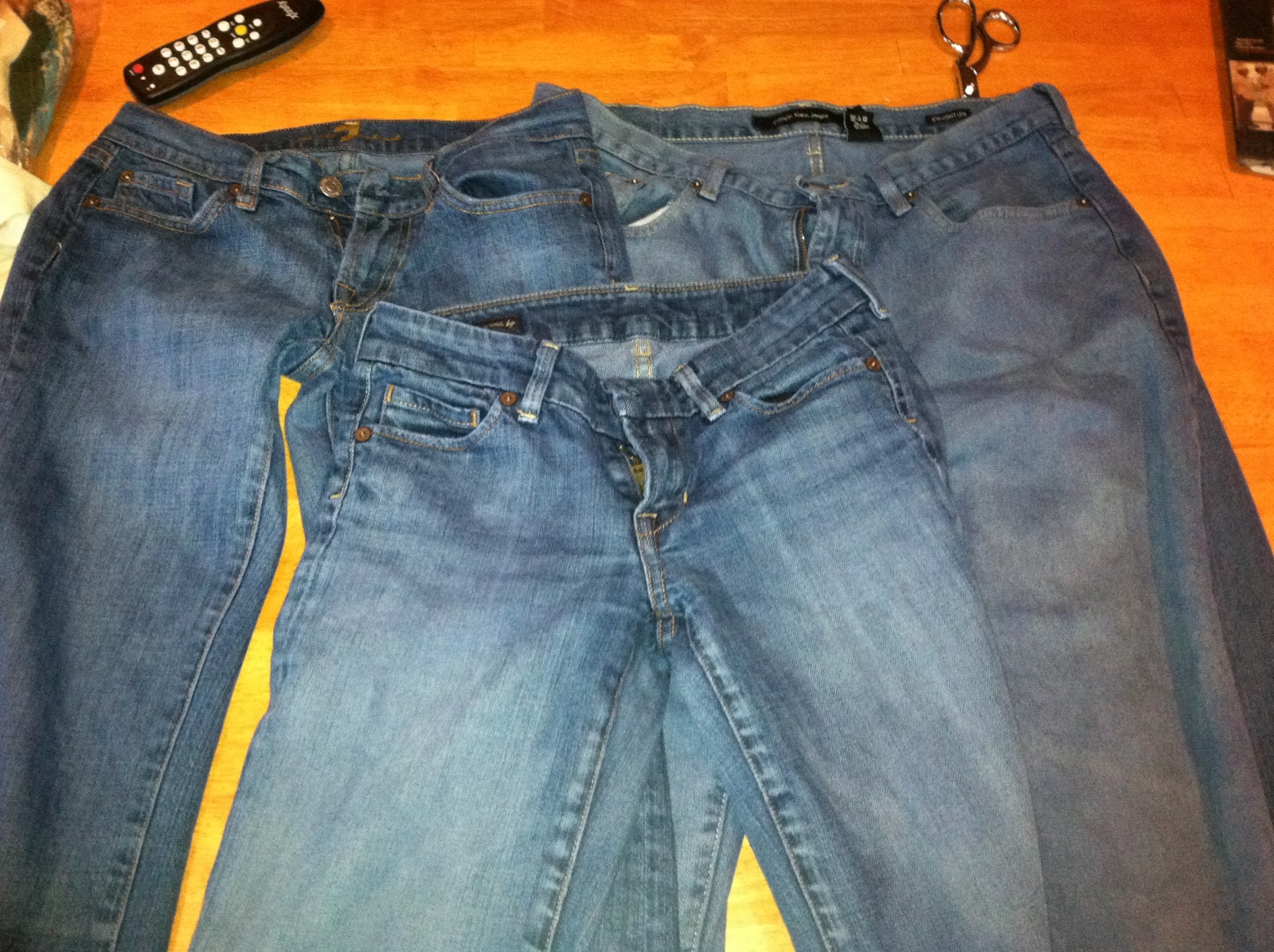 Molly's Sewing and Garage Sale Adventures Dye, jeans! Dye!