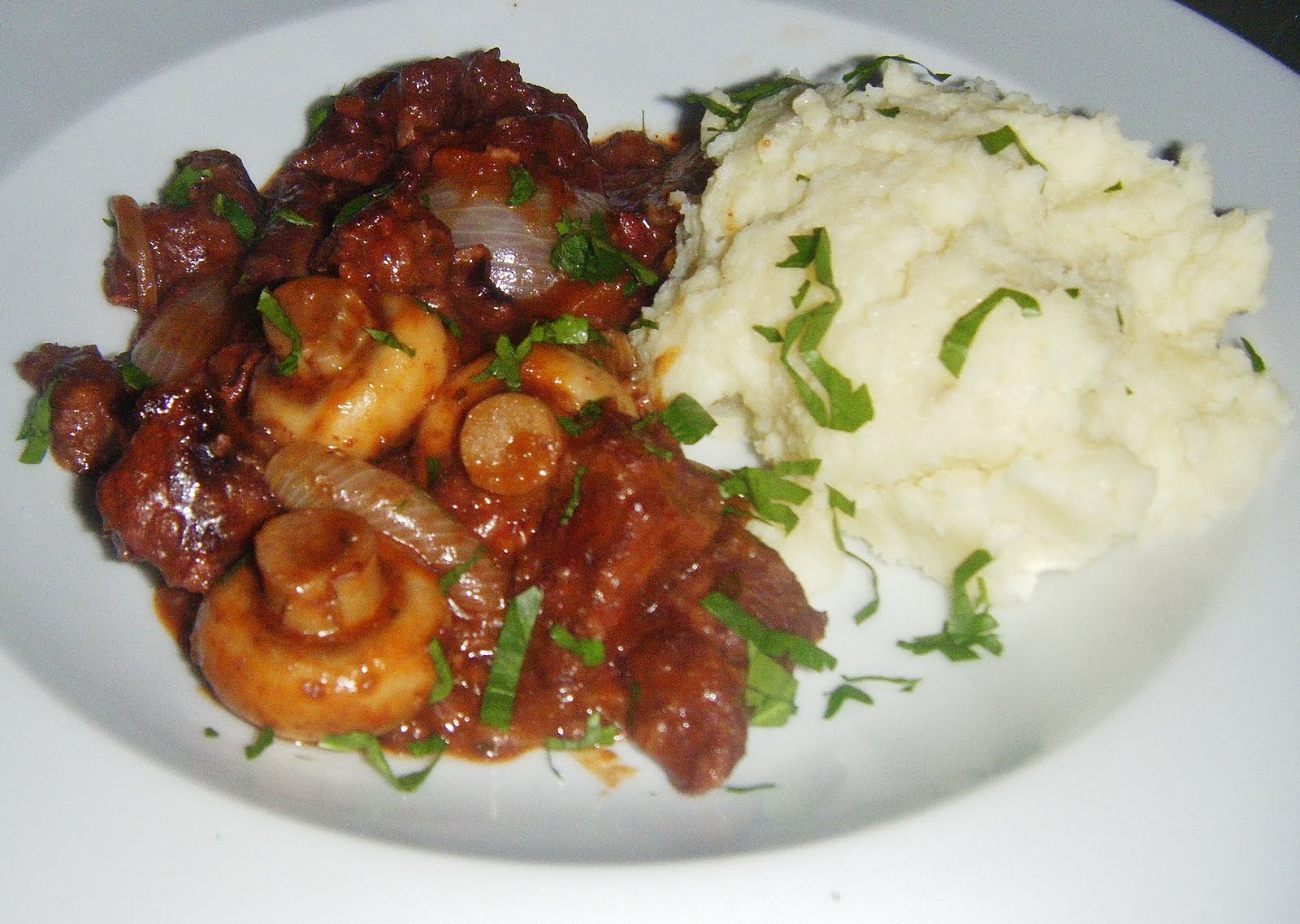 the Best Recipes Beef bourguignon with mashed potatoes