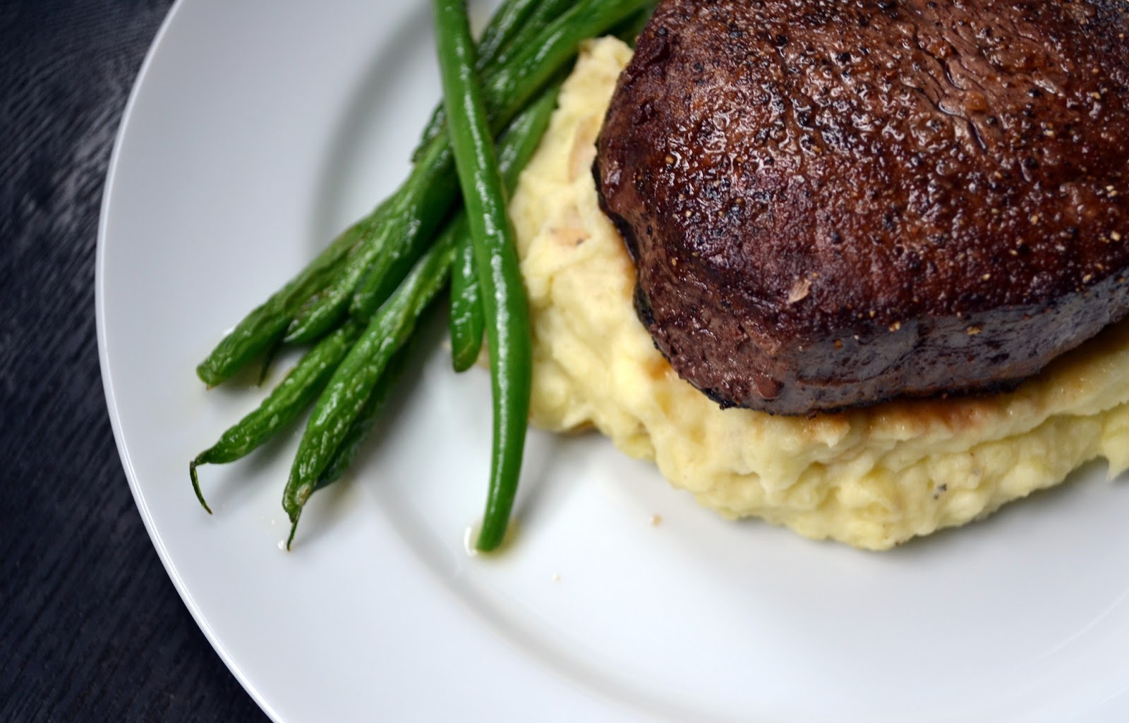 Hardly Housewives How to Make the Perfect Filet Mignon