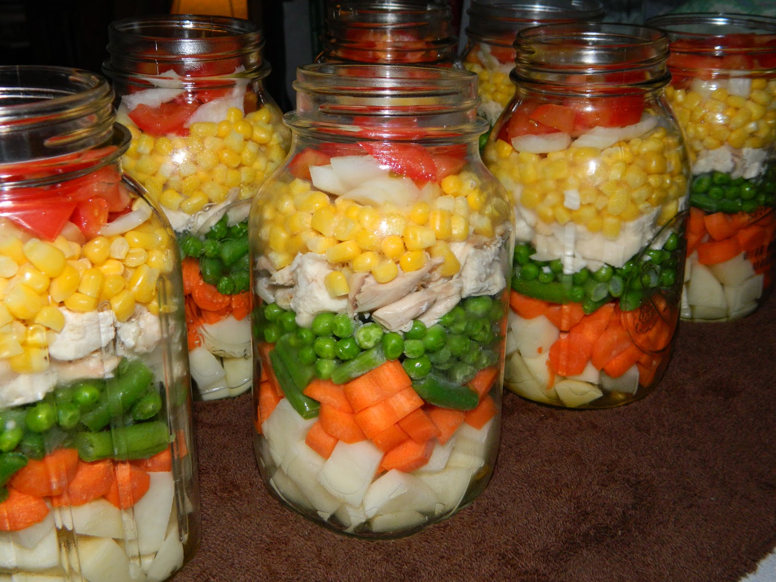 Mason Jar Vegetable Soups Recipe & Instructions