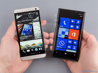 Nokia Lumia 920 vs HTC mobile wallpapers
