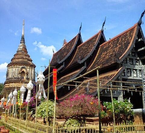 Cooking Pleasure - Travel & Food: Chiangmai Wats - Wat Lok Molee