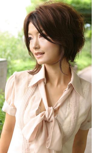 pictures of short layered hairstyles. Asian layered hairstyle