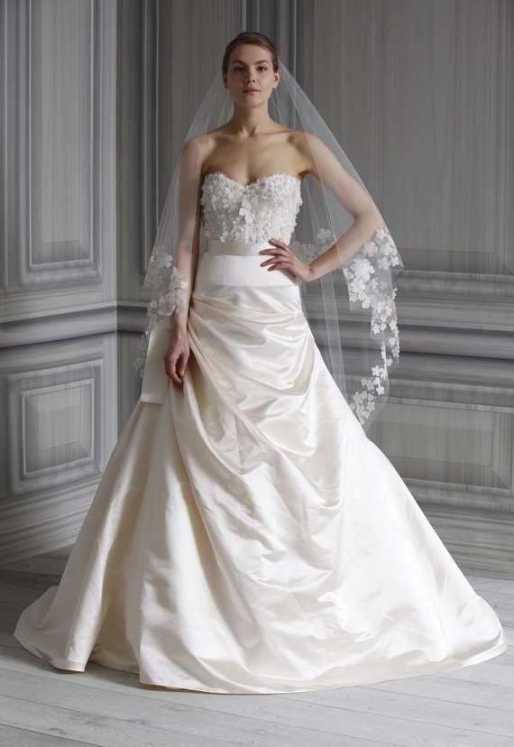 monique lhuillier wedding dresses with lace on top