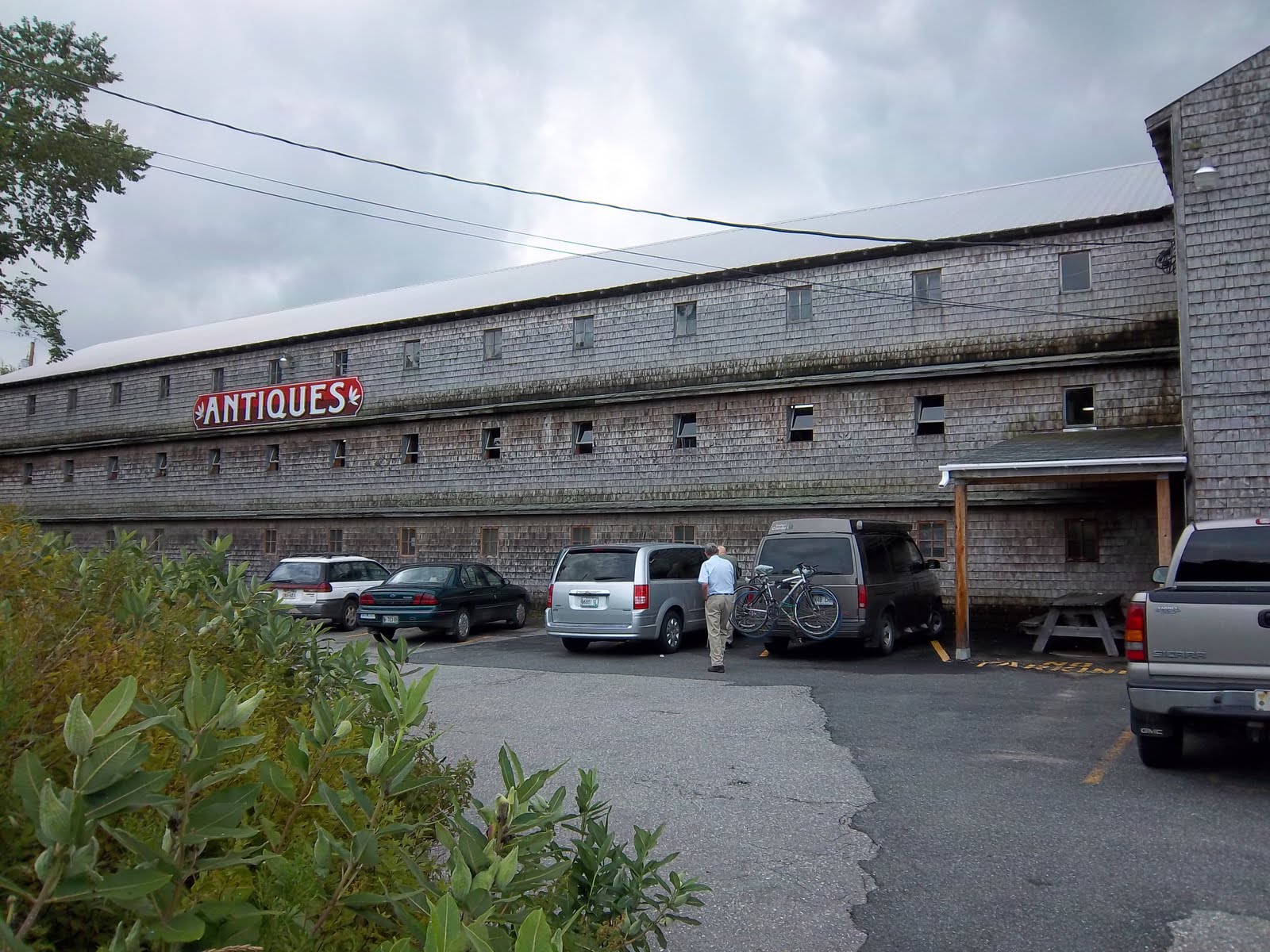 Pulp Serenade Big Chicken Barn Haul