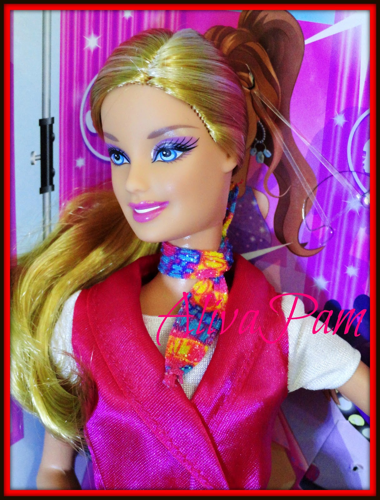 Dolls Valley: Barbie I Can Be Fashion Photographer Doll