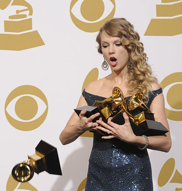 taylor swift oops face taylor swift oops face