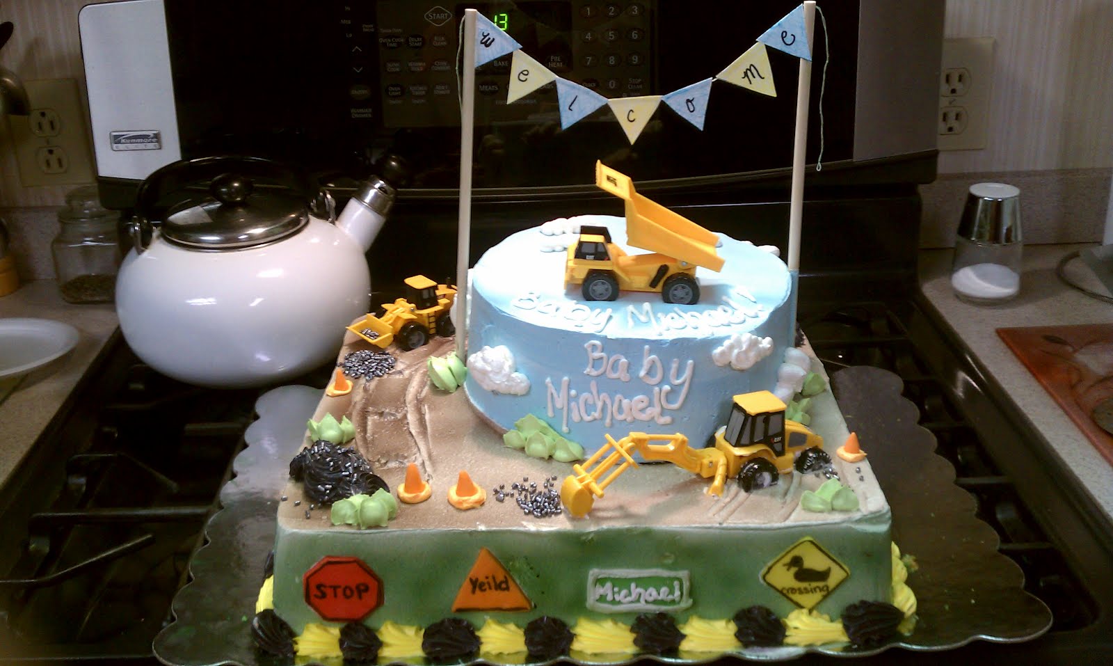 Freelance Frosting: Welcome baby Michael!