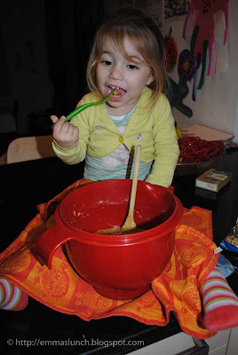 banana cake mixture having a taste