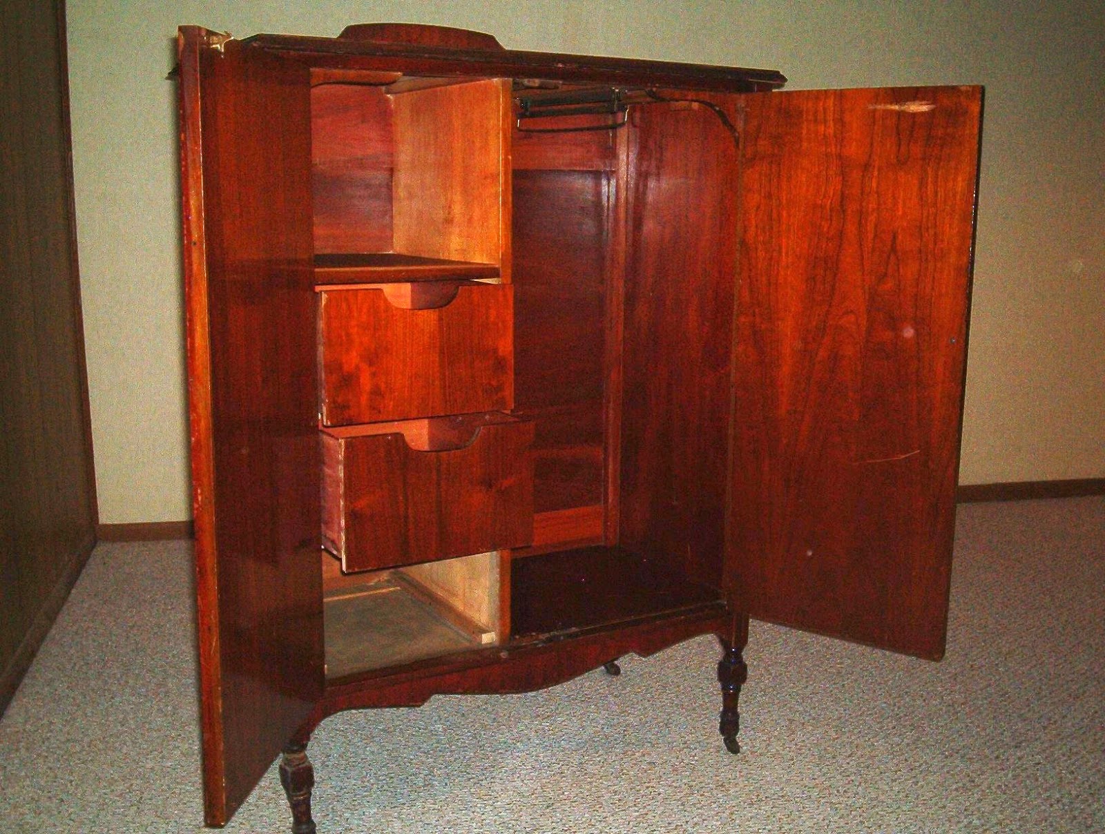 Attire's Mind July 2014