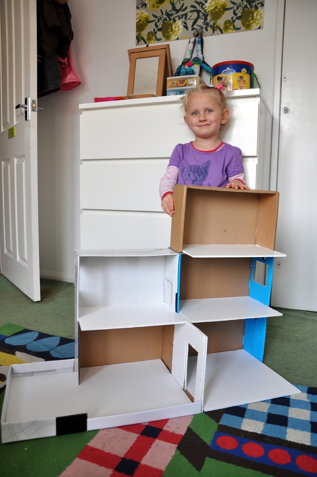 Upcycled Dolls house mamaisdreaming.blogspot.co.uk