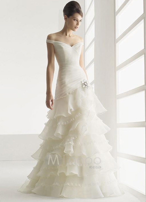 Wedding Dresses 2011 images