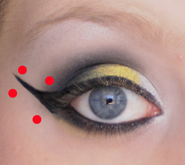Eyes With Dots