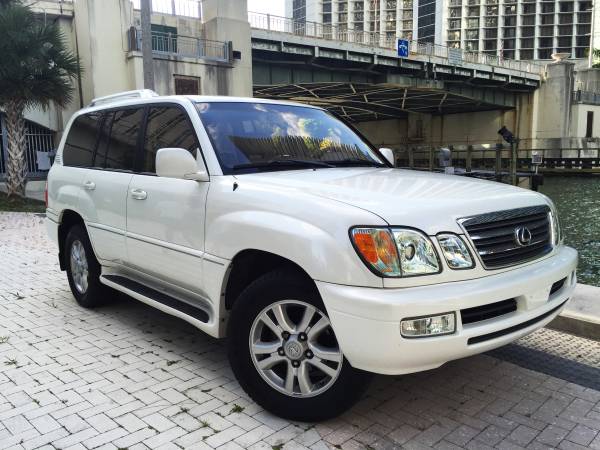 Luxury SUV, 2003 Lexus LX470 | Auto Restorationice