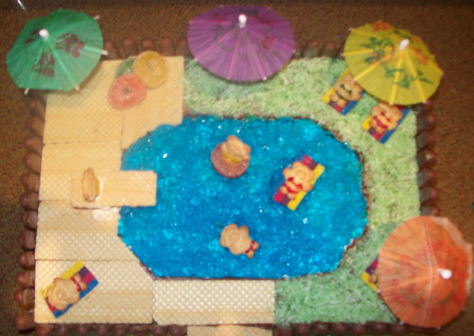 madnsneaky built: Welcome with cake, a pool party and ...