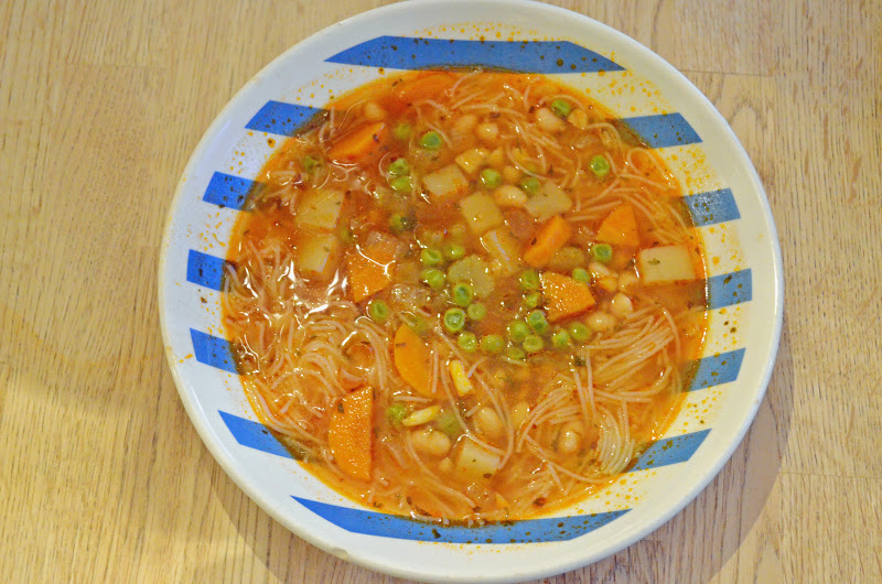 Woman in Real Life:The Art of the Everyday: What I Ate Wednesday, Happy