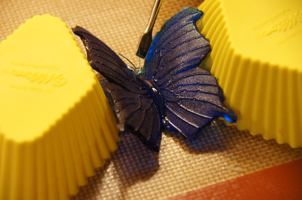 Decorate The Cake: Isomalt Butterfly