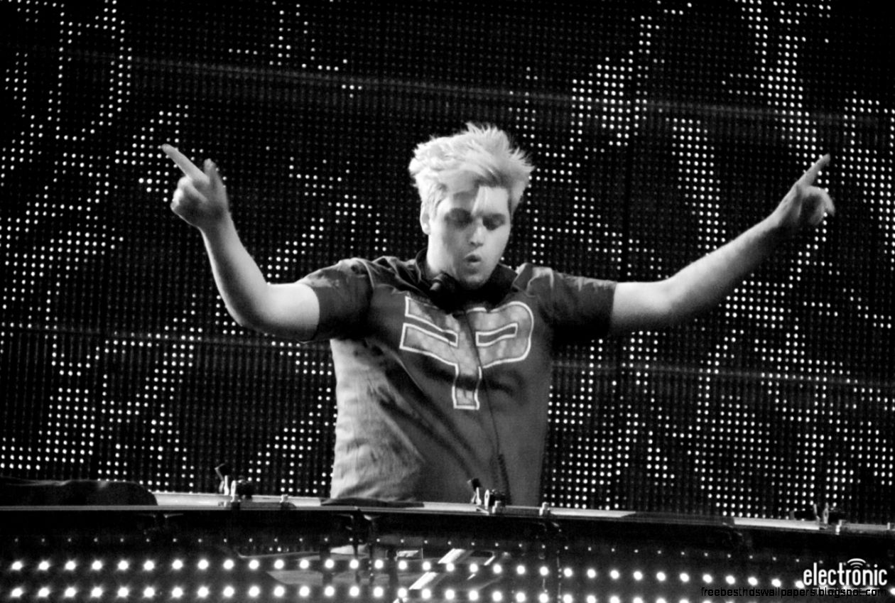 Win Tickets and Meet Flux Pavilion For His Tesla Tour at Foundation Win Tickets and Meet Flux Pavilion For His Tesla Tour at Foundation