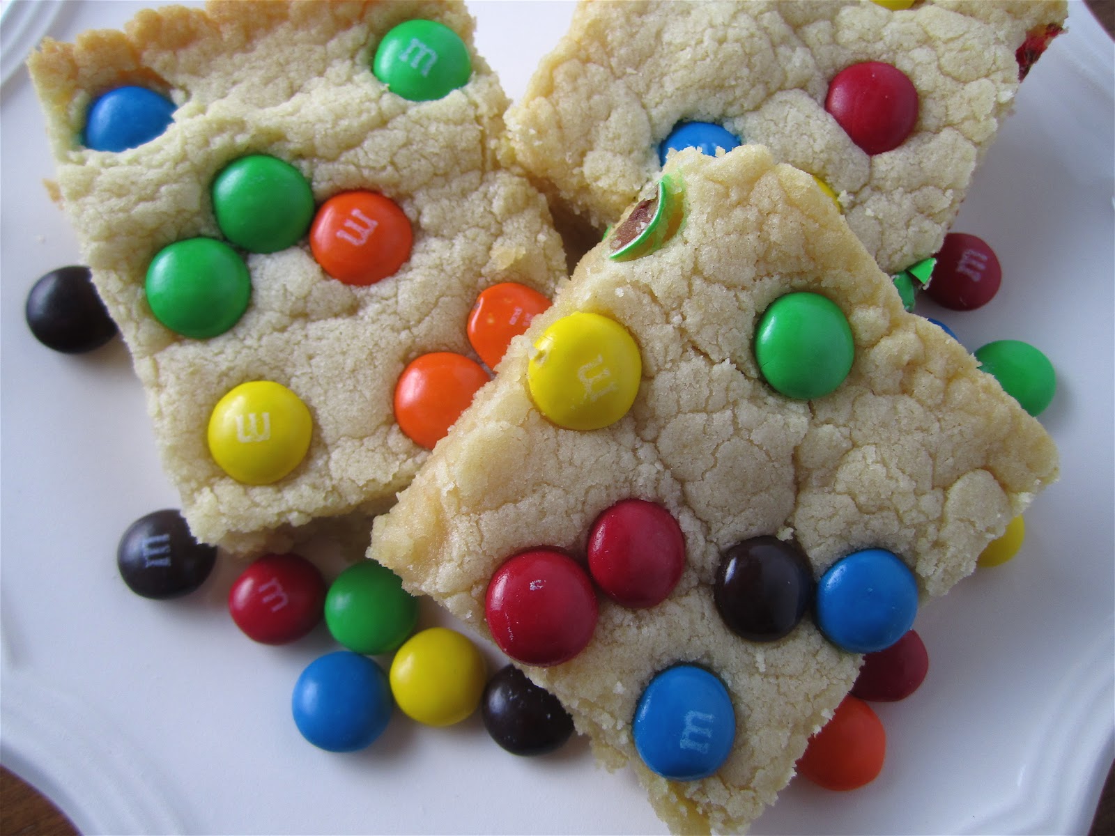 Stephanie Cooks M&M Sugar Cookie Bars