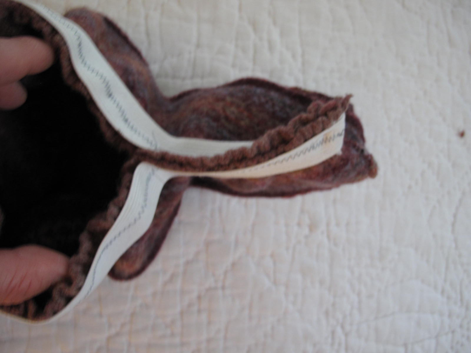 Resweater It's Tutorial Tuesday! Make a recycled wool bike seat cover!