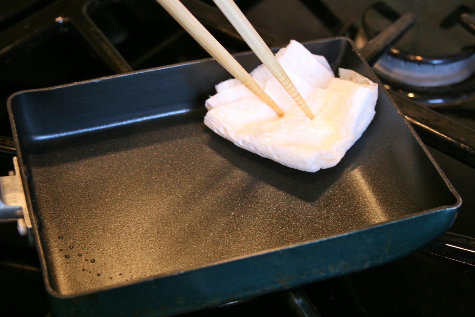 yukoscooking Tamagoyaki / Japanese sweet rolled omelet