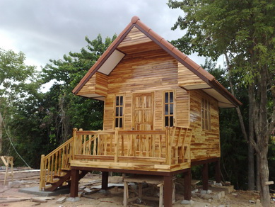 SMALL BAMBOO HOUSE - House Affair