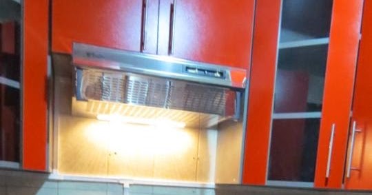 Centro de Proyectos A-Medida: Proyecto Cocina color Rojo y Gris|