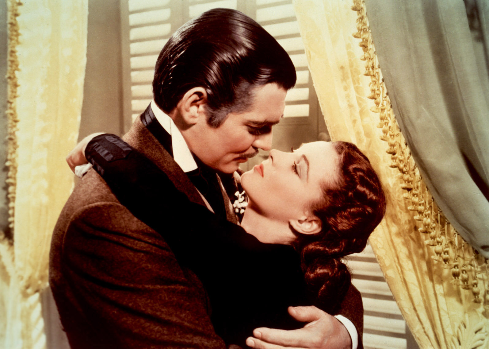 Clark Gable Vivien Leigh Gone With The Wind movieoversreviews.filminspector.com