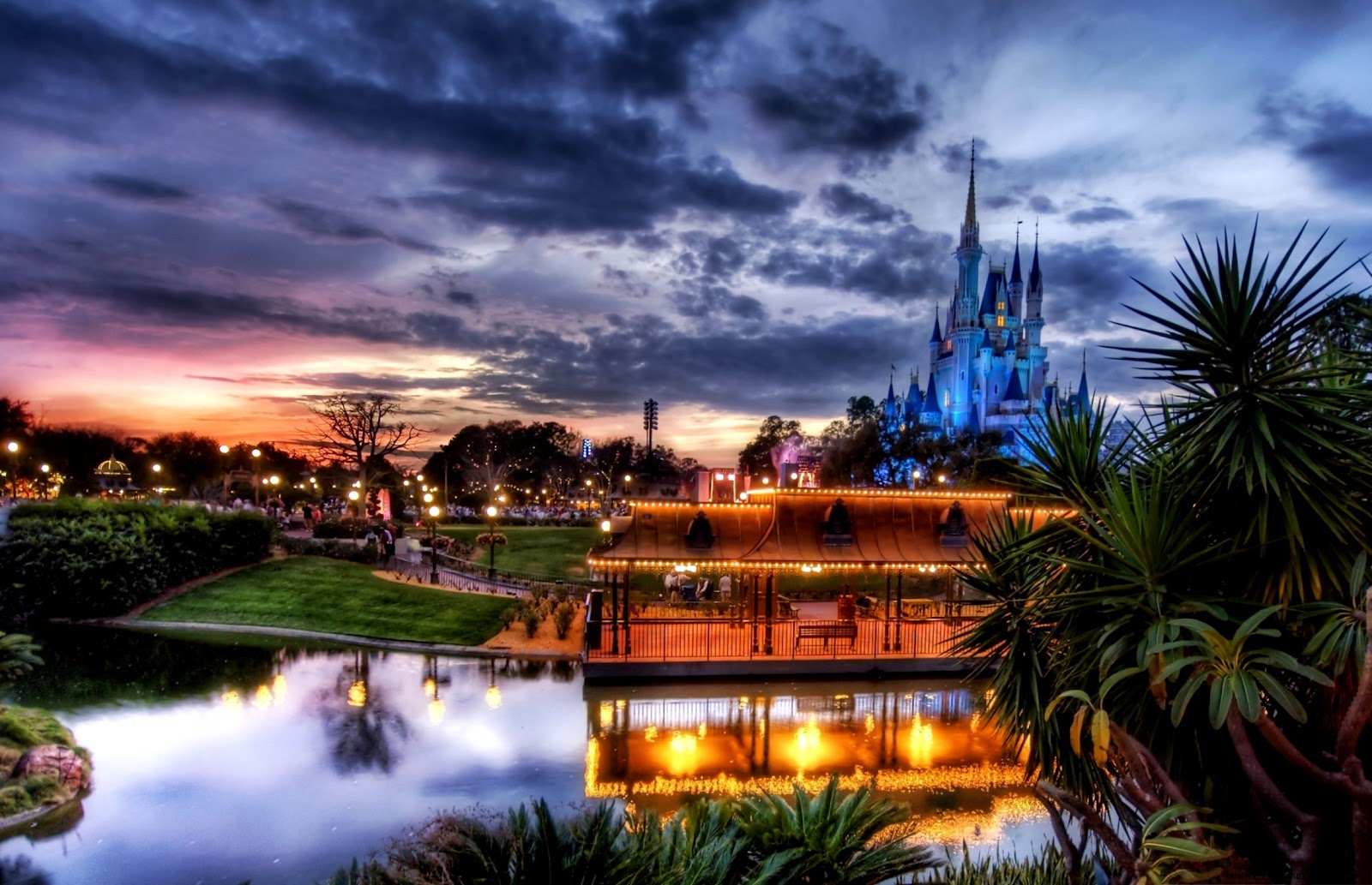 Disney World Desktop Disney World Desktop
