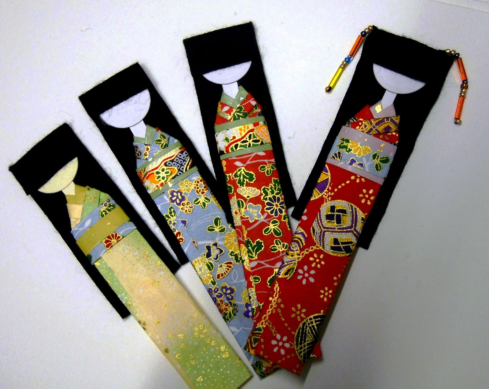 Kuretake UK Blog Japanese origami bookmark.